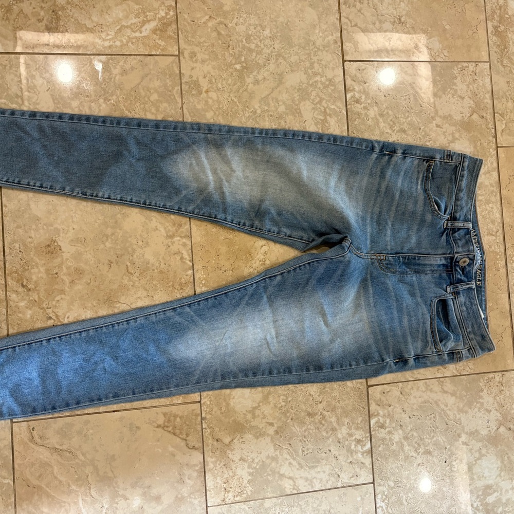 Women size 8 short American eagle jegging